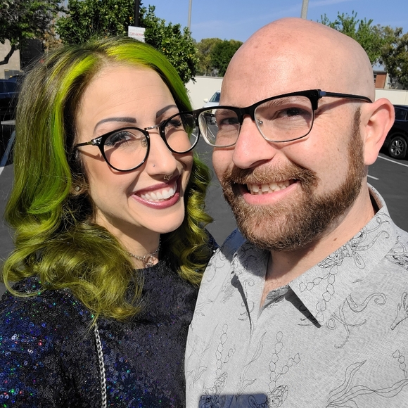 Who that giiiirrrlll, it's Jess! 🖤 - Picture 2 of 2